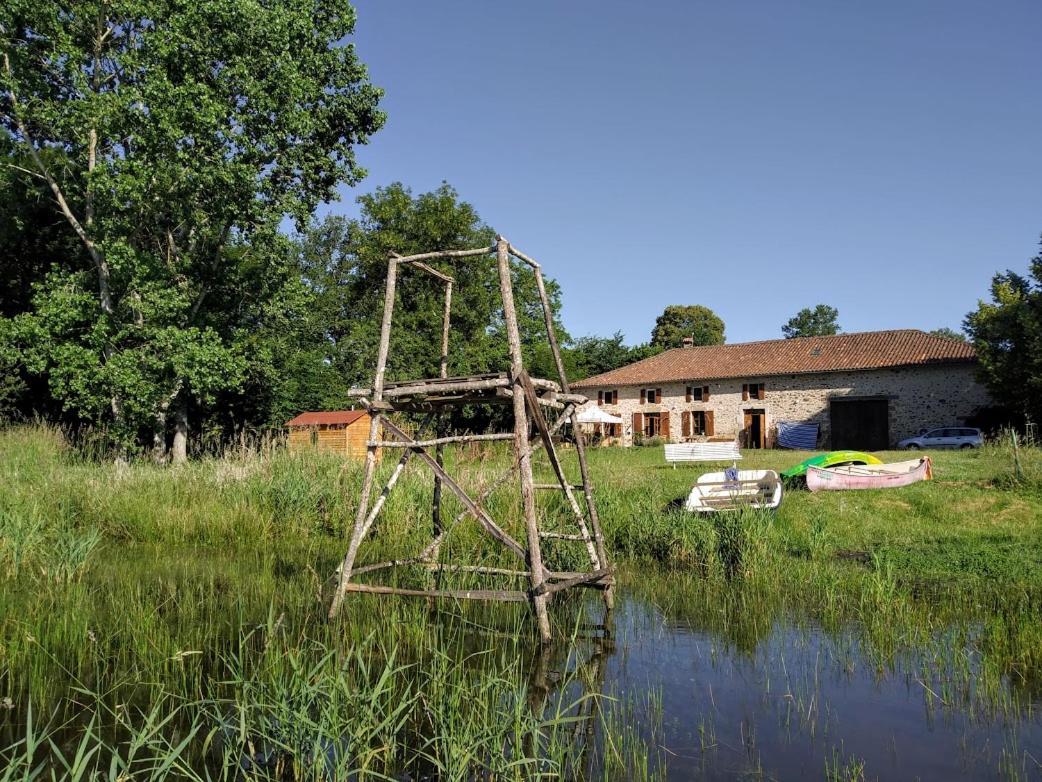 La Tribu De Lavaud Bed and Breakfast Saint-Quentin-sur-Charente Eksteriør billede